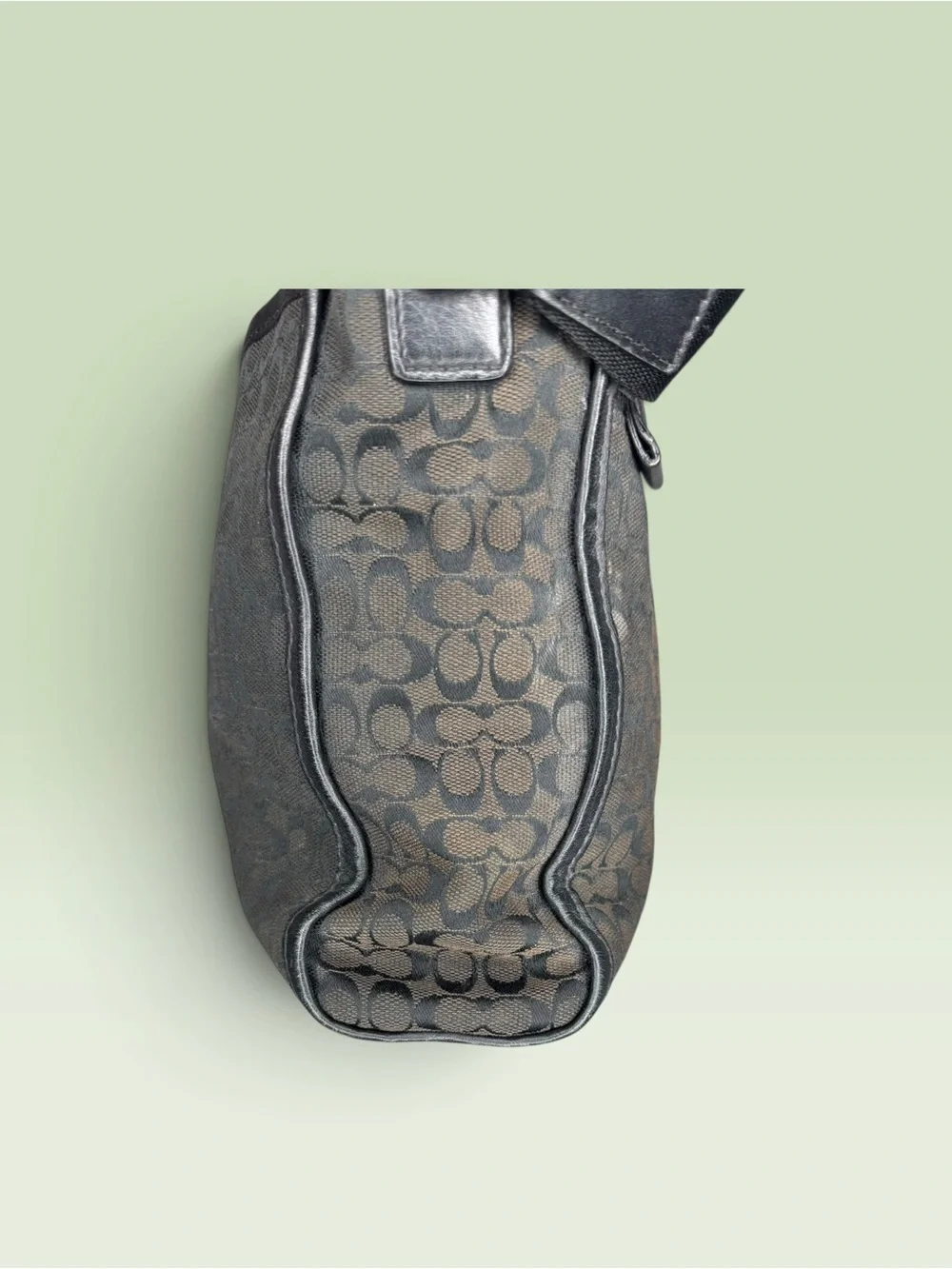 Coach Signature Jacquard Flight Bag F70698